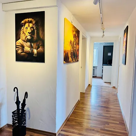 Lion Flat 2 In Vohburg Mit Buero